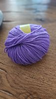 Three Blue Birds Merinowolle lila 200g neuwertig