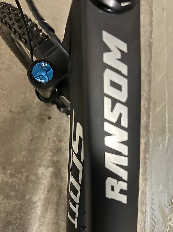 Scott Biciclette: Scott Ransom 910 2023 . Rahmengrösse M – Usato da Stans venduto da annasophiedorothee 3