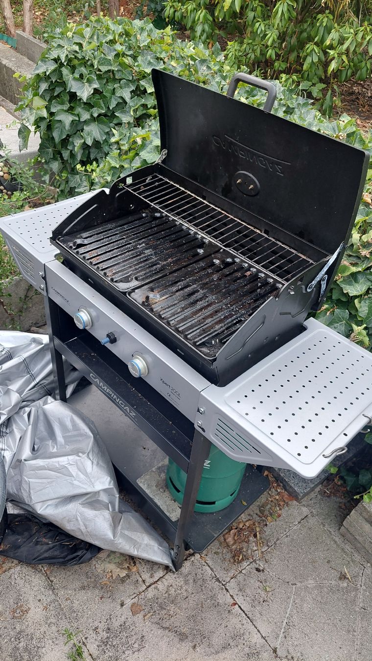 Grils: Grill Gasgrill von Campingaz – D'occasion à Volketswil par Anni88 1