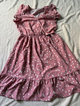 Kleid mit Pünktli, Grösse 36/S, Top!