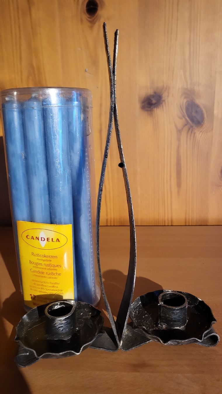 Candele: 12 blaue Rustico-Kerzen neu & Kerzenständer – Usato da Sagogn venduto da salsagirl30 1