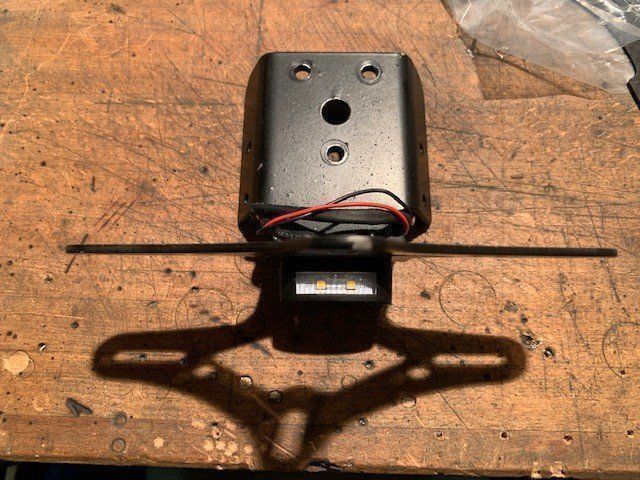 Supporti a parete: Kennzeichen Halter – Usato da Bern venduto da bandido01 2