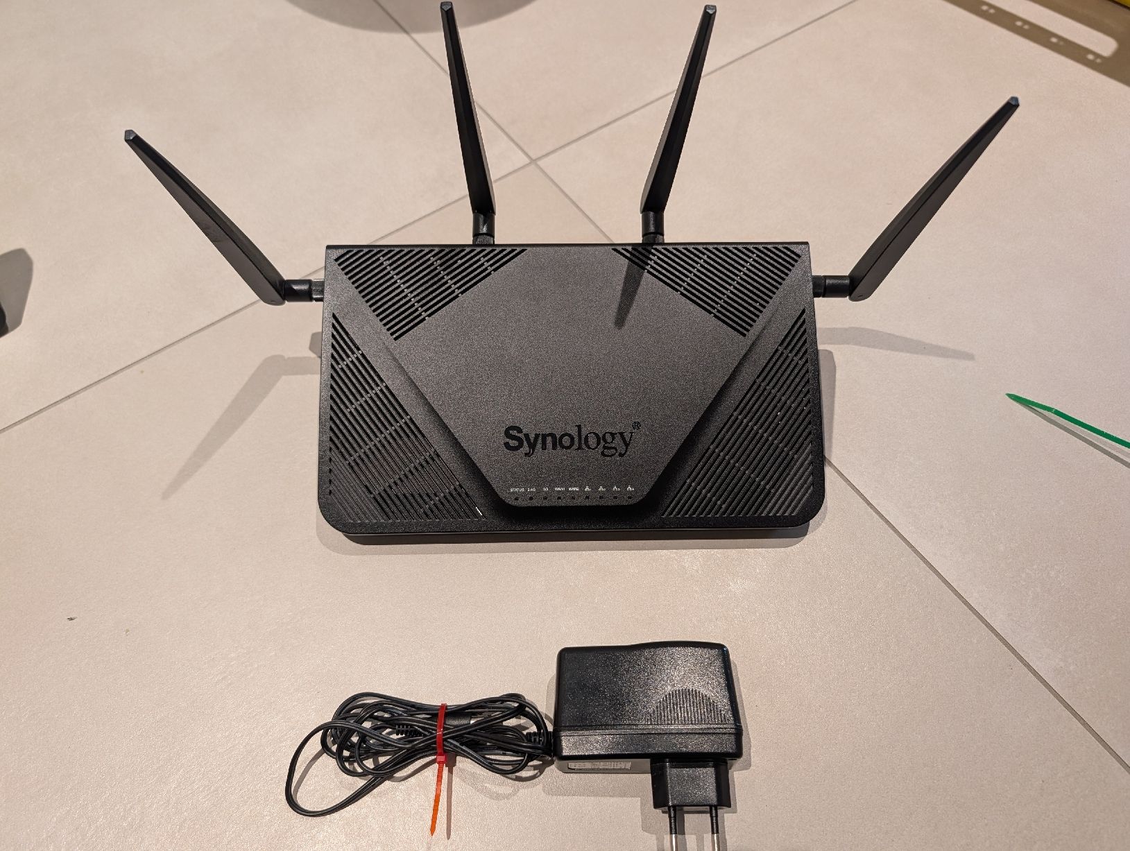 Synology Modem & Router: Synology Router RT2600ac gebraucht – Usato da Kottwil venduto da Stibbe77 1