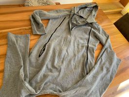 ONEPIECE grauer Jumpsuit / Overall / Onesie Gr. L