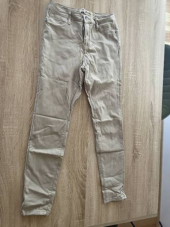 Beige Hose