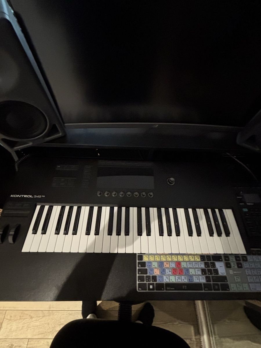 Native Instruments Musikinstrumente: Komplete Kontrol S49 MK3 – Gebraucht aus Holderbank AG von daniwase01