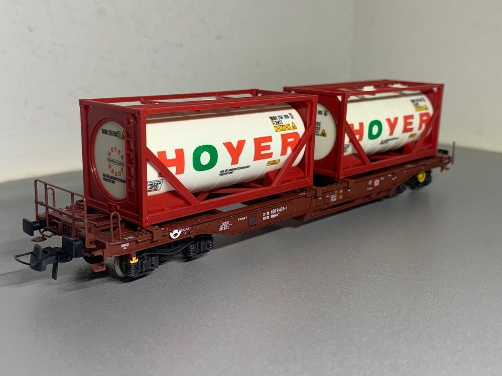 Coffret 2 wagons porte conteneurs Volkswagen TRIX-T24161 - UTM