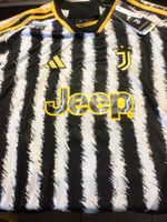 Original Signiertes Juventus Turin Shirt von Danilo