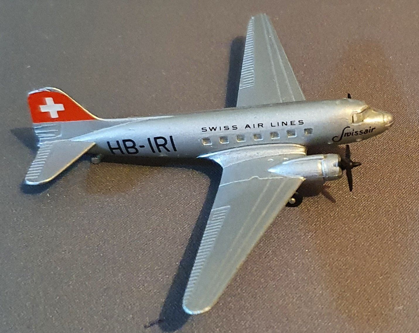 Swissair Modellbausätze & Standmodelle: 2 Modelle der SWISSAIR Flugzeuge – Gebraucht aus Kreuzlingen von Rschweiz1 2