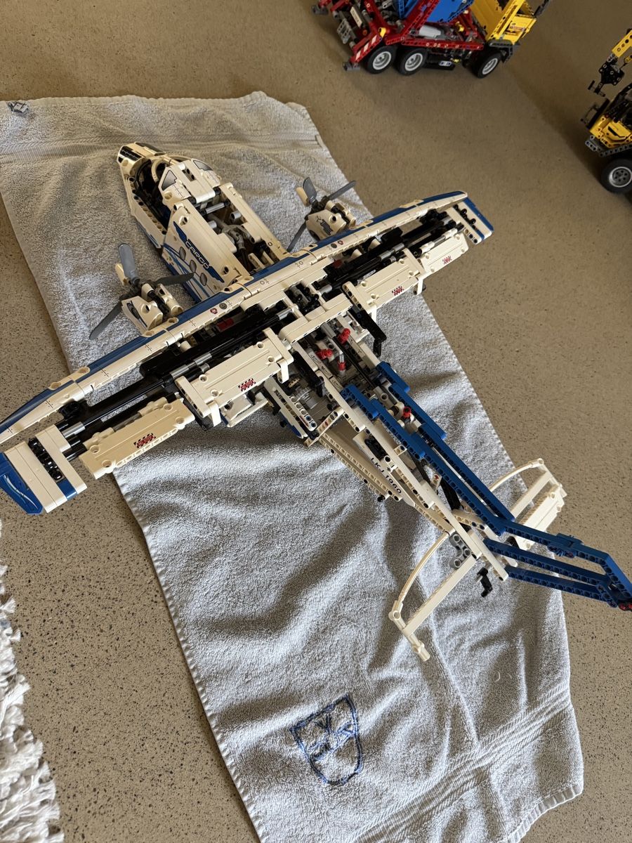 Lego Giocattoli: Lego Technic Frachtflugzeug 42025 – Usato da Rümlang venduto da MR8 5