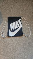 Nike Sportbeutel in dunkel blau
