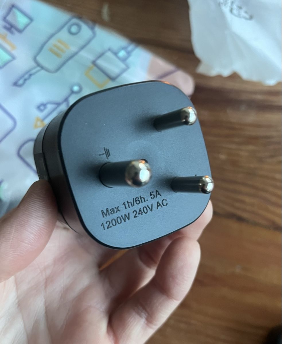 Unità & Adattatore: Steckdosen Adapter Indien 2 Stück – Nuovo (secondo la descrizione) da Zürich venduto da jas_lk8w