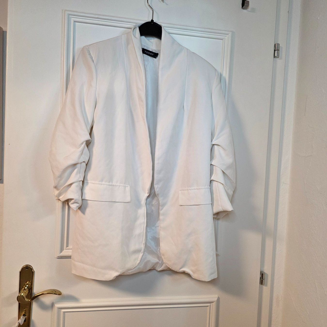 Jacken: Chicorée Creme Blazer M – Gebraucht aus Wald ZH von CapLux 2