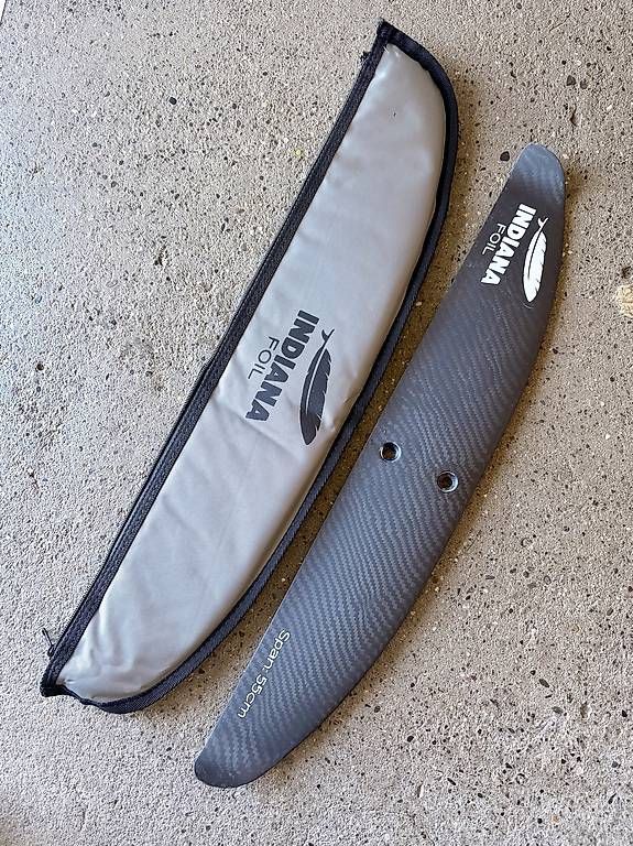 Indiana Tavole da surf e di nuoto: Indiana Foil Stabilisator 55cm – Usato da Richterswil venduto da Traemlis