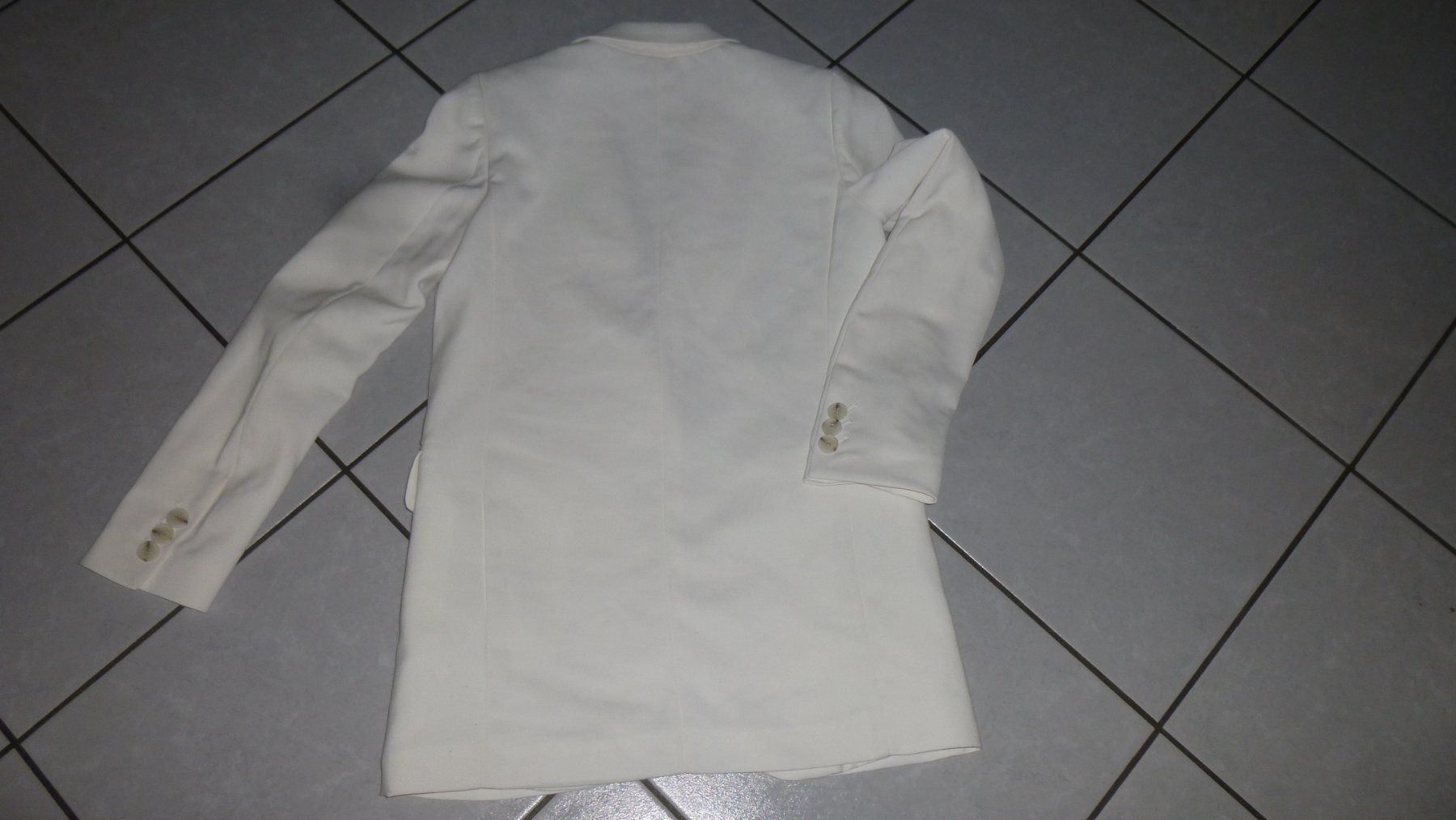 H&M Jacken: Damen-Blazer crème-weiss / 34 / H&M – Gebraucht aus Triengen von misterpicknicker 1