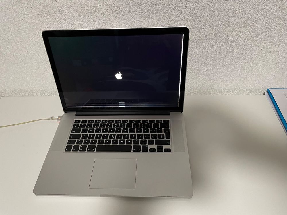 Apple MacBook Pro A1389 / Retina, 15-inch,Mid 2015 | Kaufen auf ...