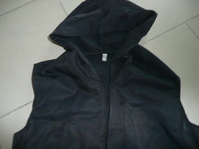Gilets & Westen: Gilet in schwarz Gr. 38 – Gebraucht aus Zug von falama 1