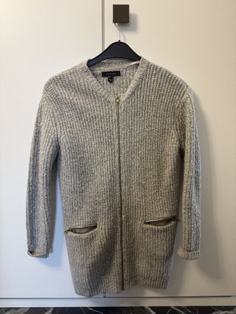 Schöne Strickjacke, Cardigan mit Reisverschluss, Grau