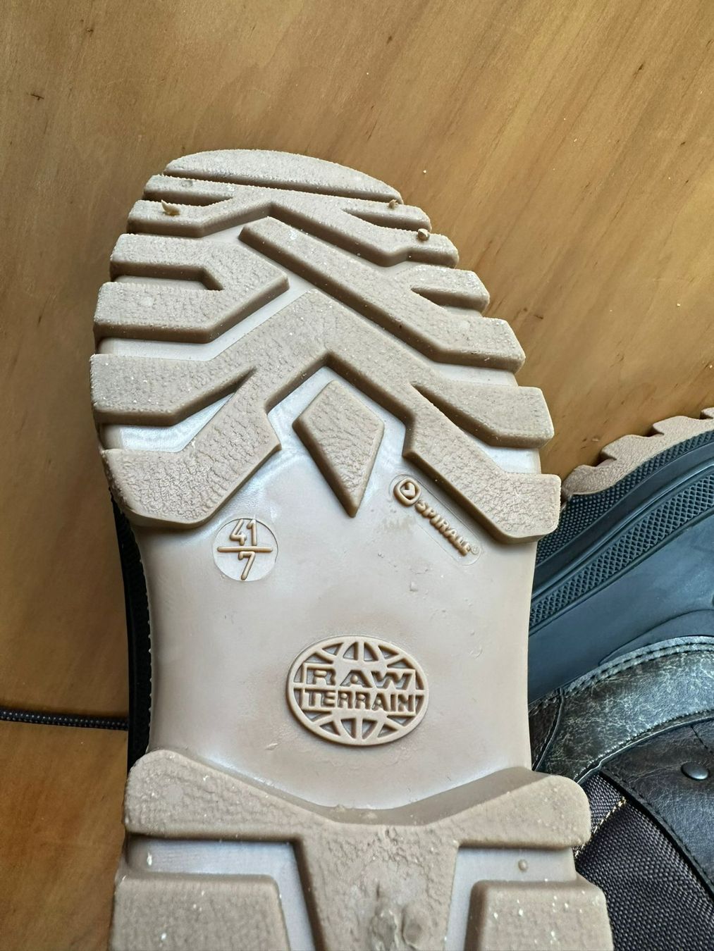 Scarpe da uomo: Spirale Raw Terrain Stiefel Grösse 41 – Nuovo (secondo la descrizione) da Burgdorf venduto da interstellar2 3