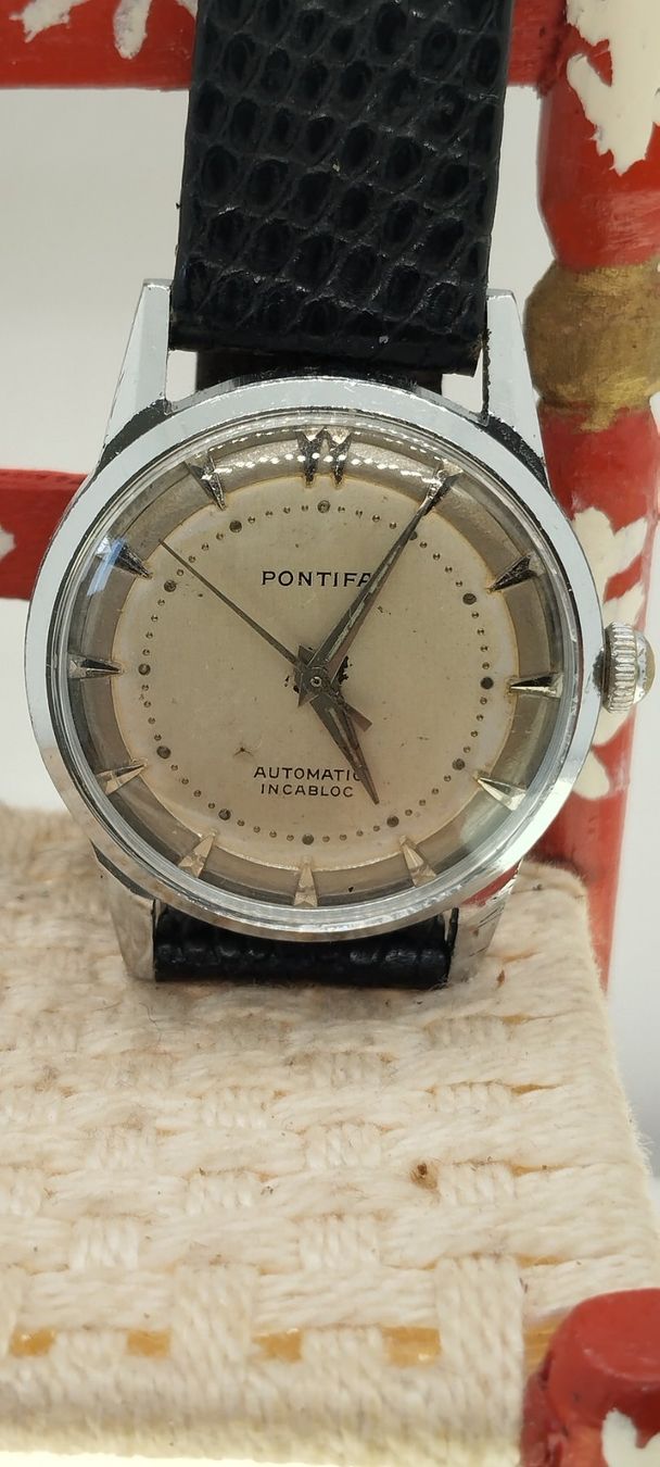 Orologi: Montre pontifa automatique – Usato da La Chaux-de-Fonds venduto da jac_9llg