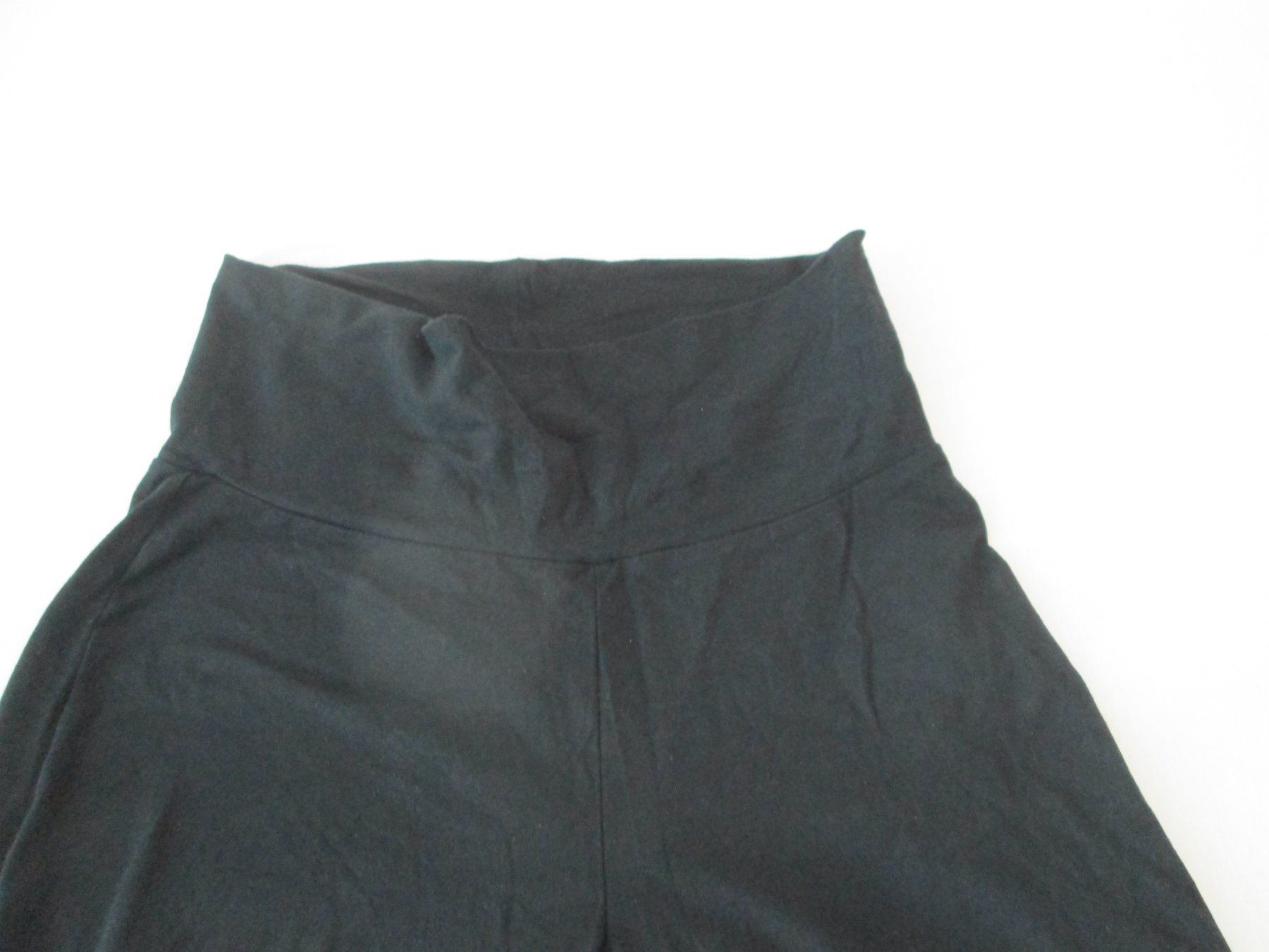 Decathlon Pantaloni: Domyos Gymnastik-/Yogahose – Usato da Neuchâtel venduto da Dualseele 1