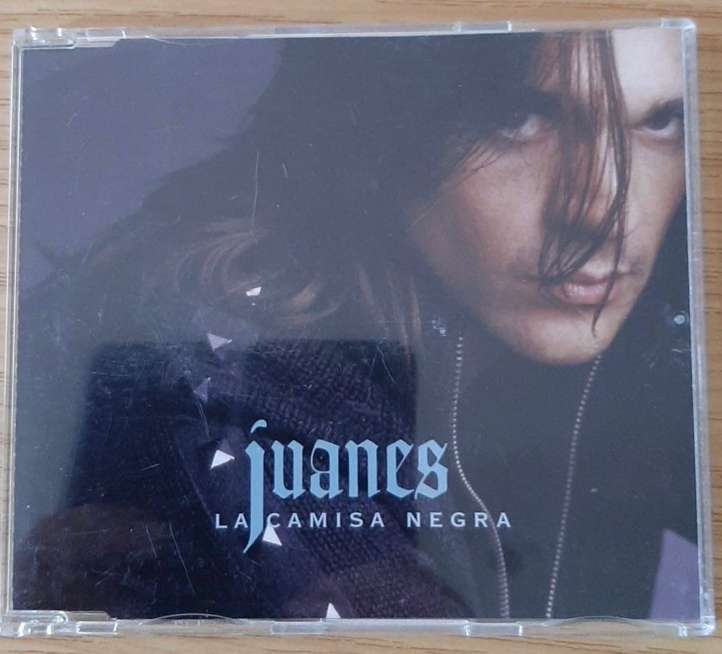 CDs: juanes. La camisa negra. Single. – Gebraucht aus Urtenen-Schönbühl von