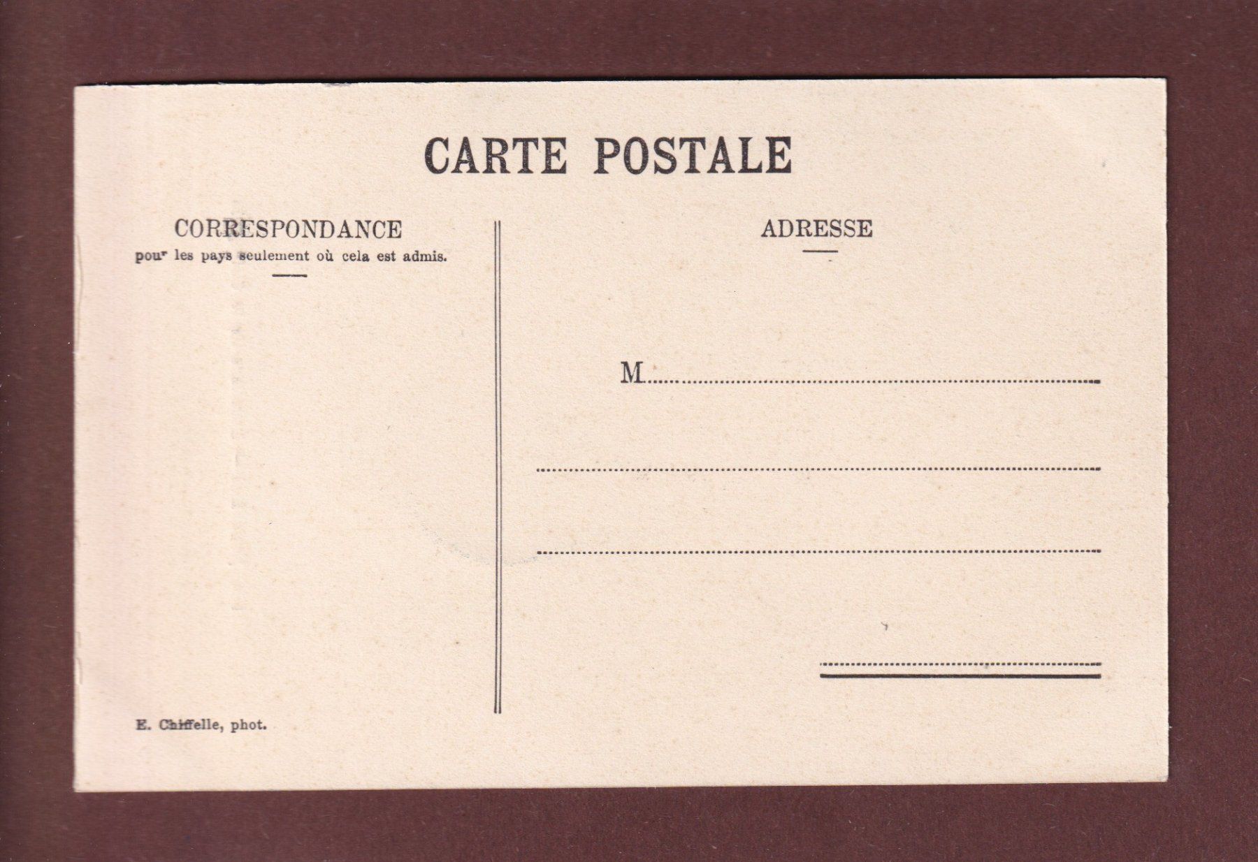 Cartoline postali: NEUCHÂTEL - Escaliers de la Collégiale – Usato da Pully venduto da nicecards 1
