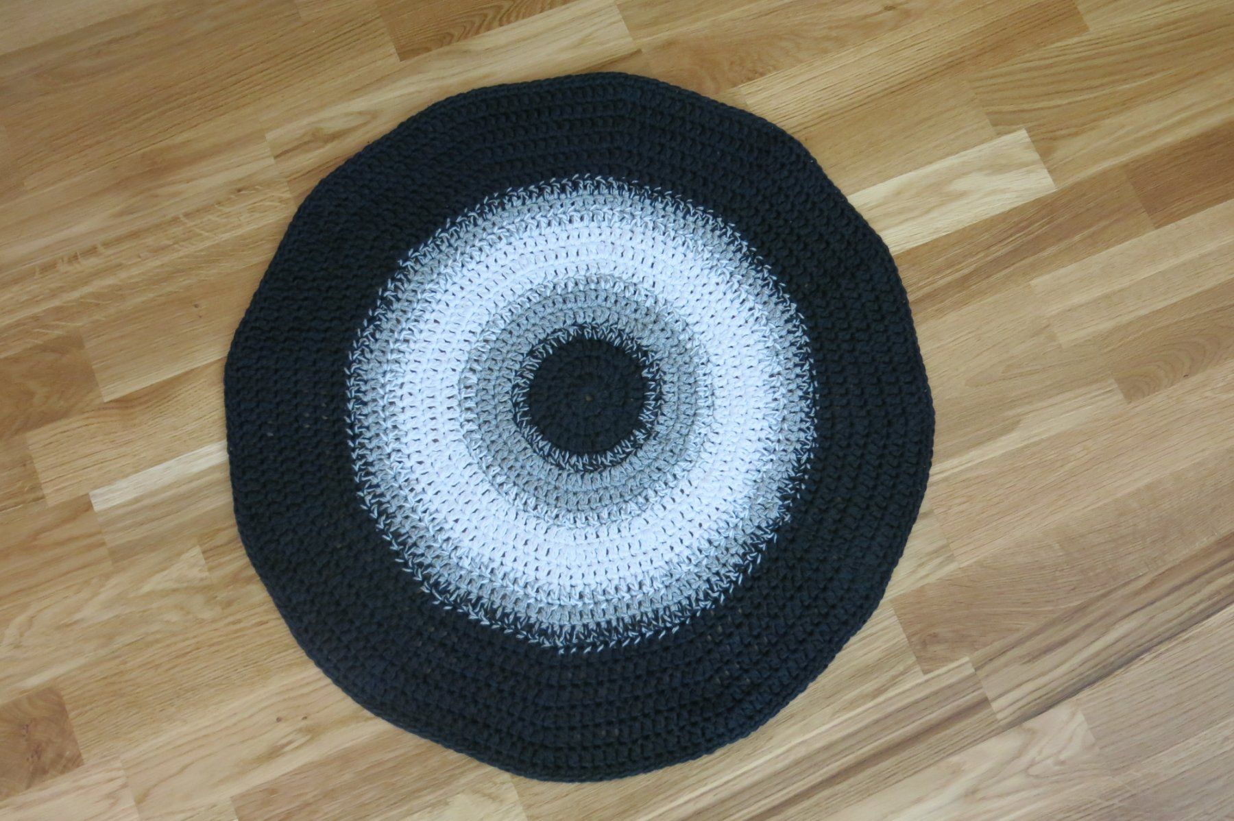 Sottobicchieri: Läufer,Teppich, Untersetzer, rund ca 61cm / gehäkelt – Nuovo (secondo la descrizione) da Schaffhausen venduto da Espressoo7 1