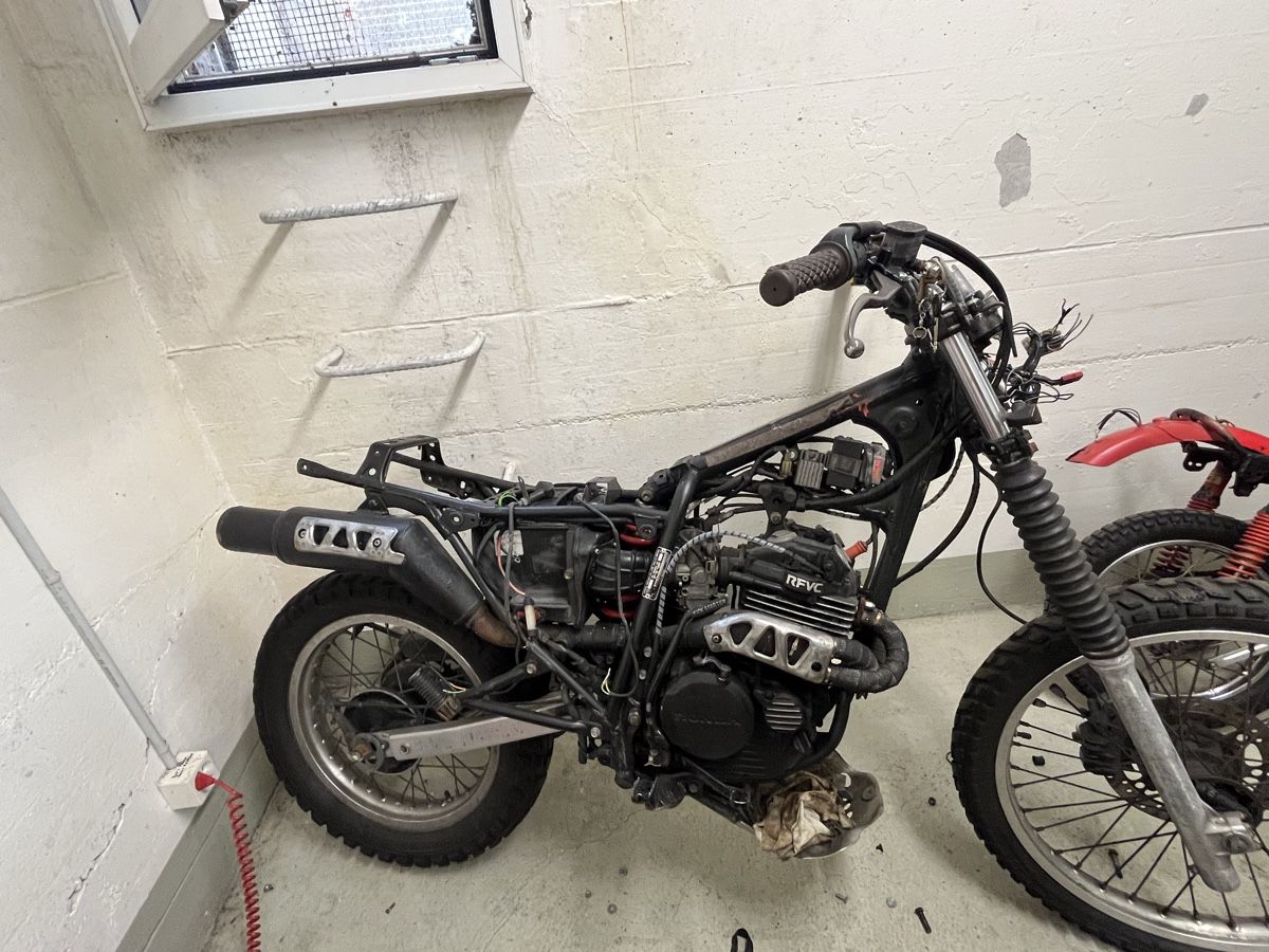 Honda Enduro: Honda XL250R  – Difettoso da Zürich venduto da Dr.peppr 1