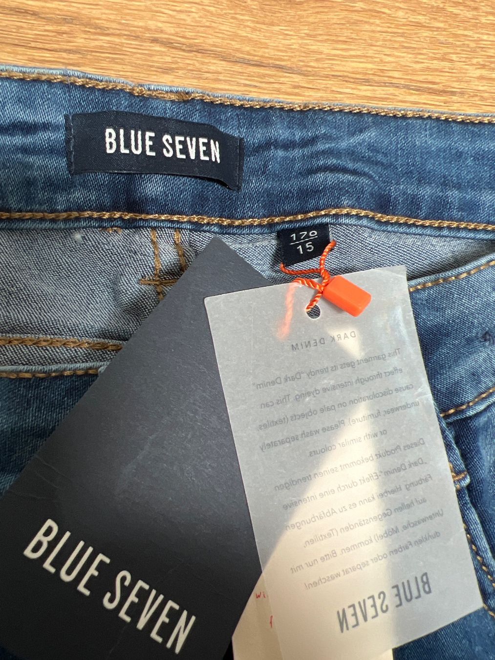 Pantaloni: Shorts Blue Seven Gr.170 - Neu – Nuovo e nell'imballaggio originale da Visp venduto da bluenero 3