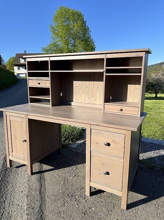 Schreibtische: Schreibtisch – Gebraucht aus Dübendorf von rea_x56n 1