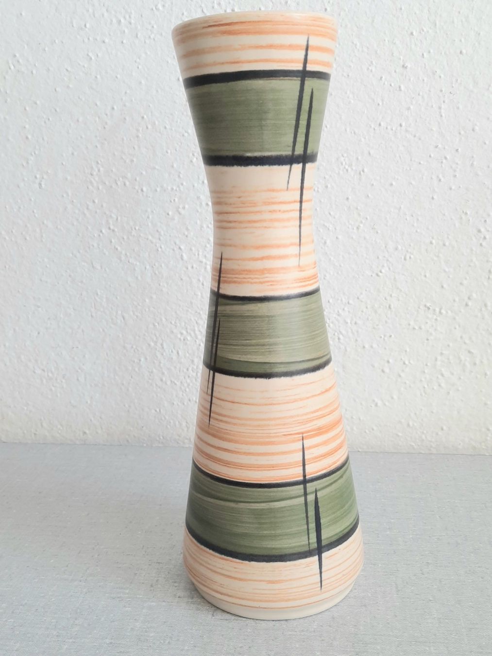 Vasi & Recipienti: Schöne vintage Blumenvase, hell – Usato da Weinfelden venduto da Yenas10 1