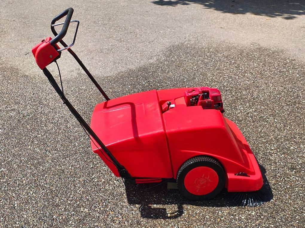 Tutte le macchine: Kehrsaugmaschine Stolzenberg – Usato da Rüedisbach venduto da Onlinemarkt