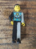 lego figurine tech001 Technic Figure Black/Light Gray Legs, 