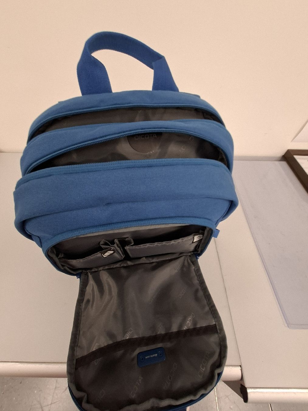 Zaini: Rucksack Dicota 13-15.6 – Usato da Gelterkinden venduto da kar_6bjd 1