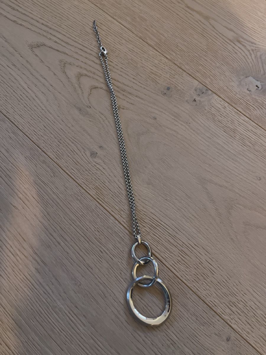 Catenine: DKNY Statement Halskette, Silber, Modeschmuck, Top Zustand – Usato da Baltschieder venduto da mali2003 3