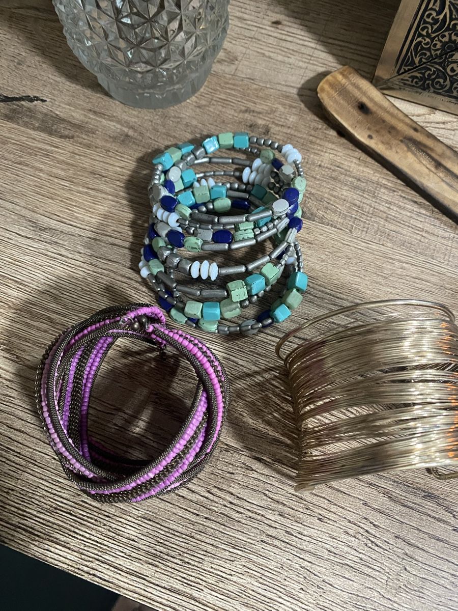 Armbänder & -reifen: Armbands 🌟 – Gebraucht aus Dietikon von Tdaf33