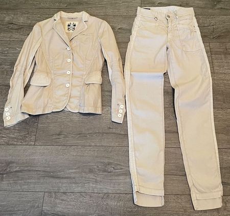 Pantalon et veste de la marque High, taille 32-34