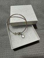 Pandora Armreif mit Charms in Silber, guter Zustand
