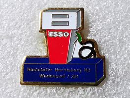 Ansteckpin 44: Esso