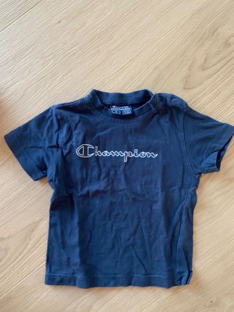 Champion T-Shirt Gr. 74, dunkelblau, guter Zustand