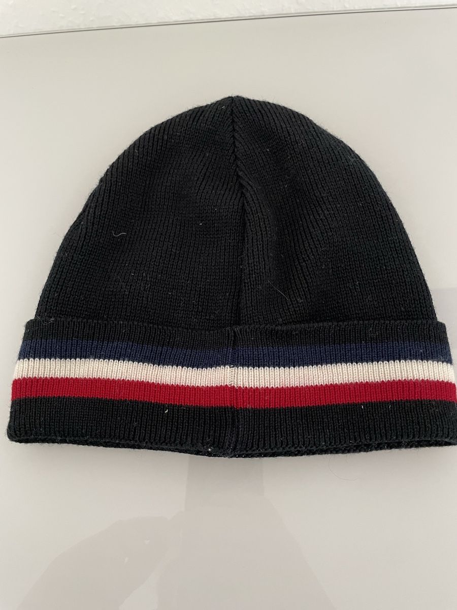 Moncler Copricapi, berretti & cappellini: Moncler Barretto Mütze – Usato da Reinach BL venduto da Dimitri00 1