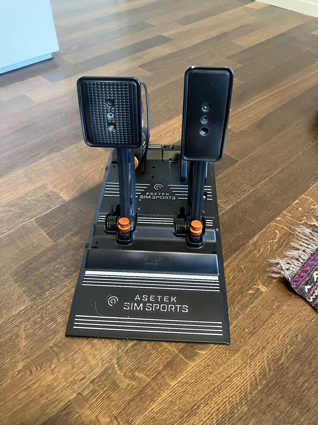 Controller: Simracing Pedale Asetek Invicta – Usato da Zürich venduto da dav_vx7w