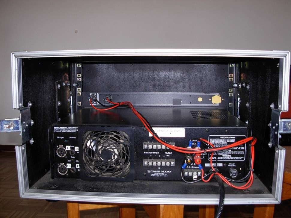 Amplificatori: Ampli Final "Crest 3001" – Usato da Biel/Bienne venduto da Todt01 1
