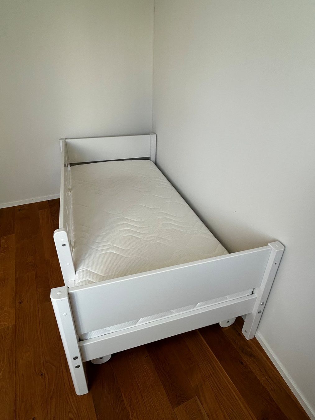 Flexa Letti: Kinderbett Flexa White – Nuovo (secondo la descrizione) da Bettingen venduto da Dellirius 2