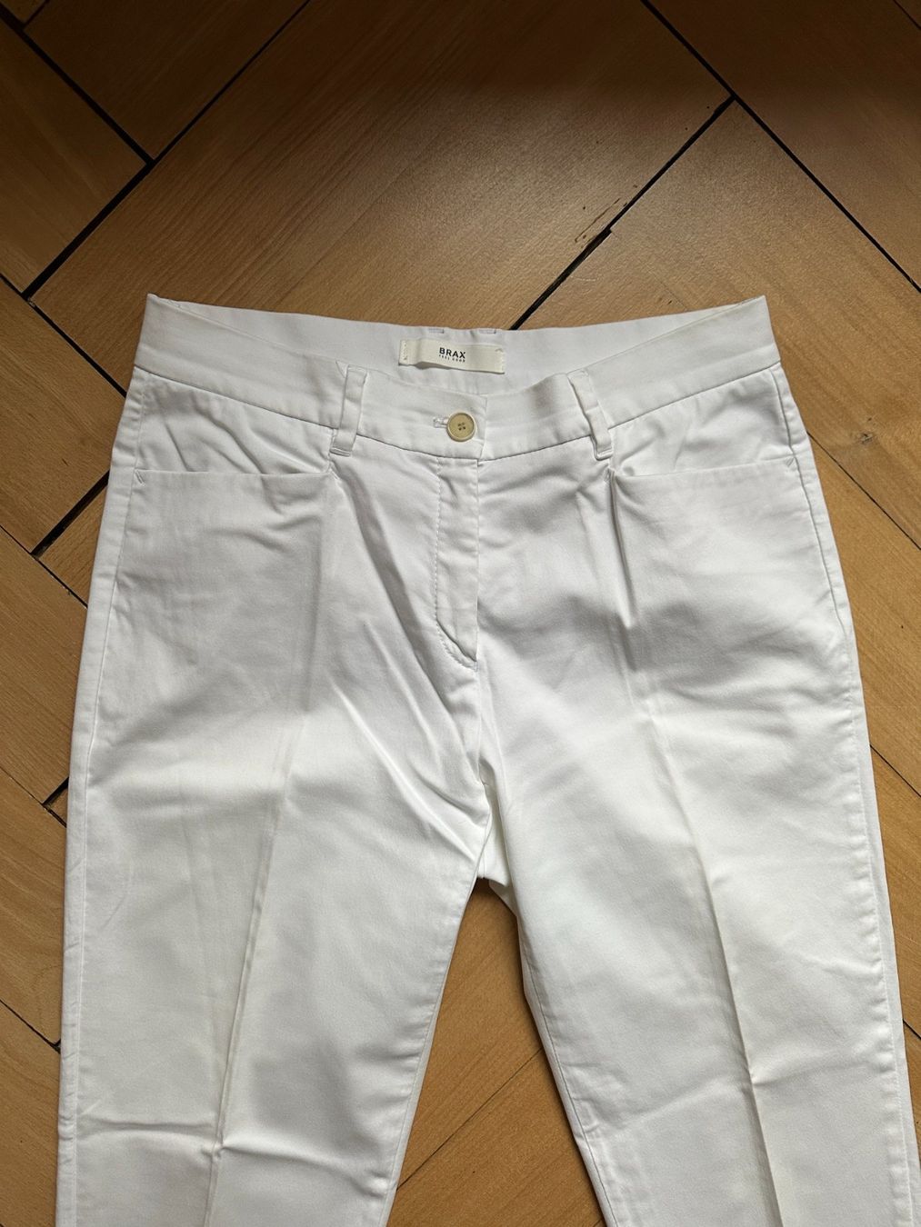 Brax Pantaloni: BRAX - Hose weiss 38 – Usato da Zürich venduto da Diazaio 1