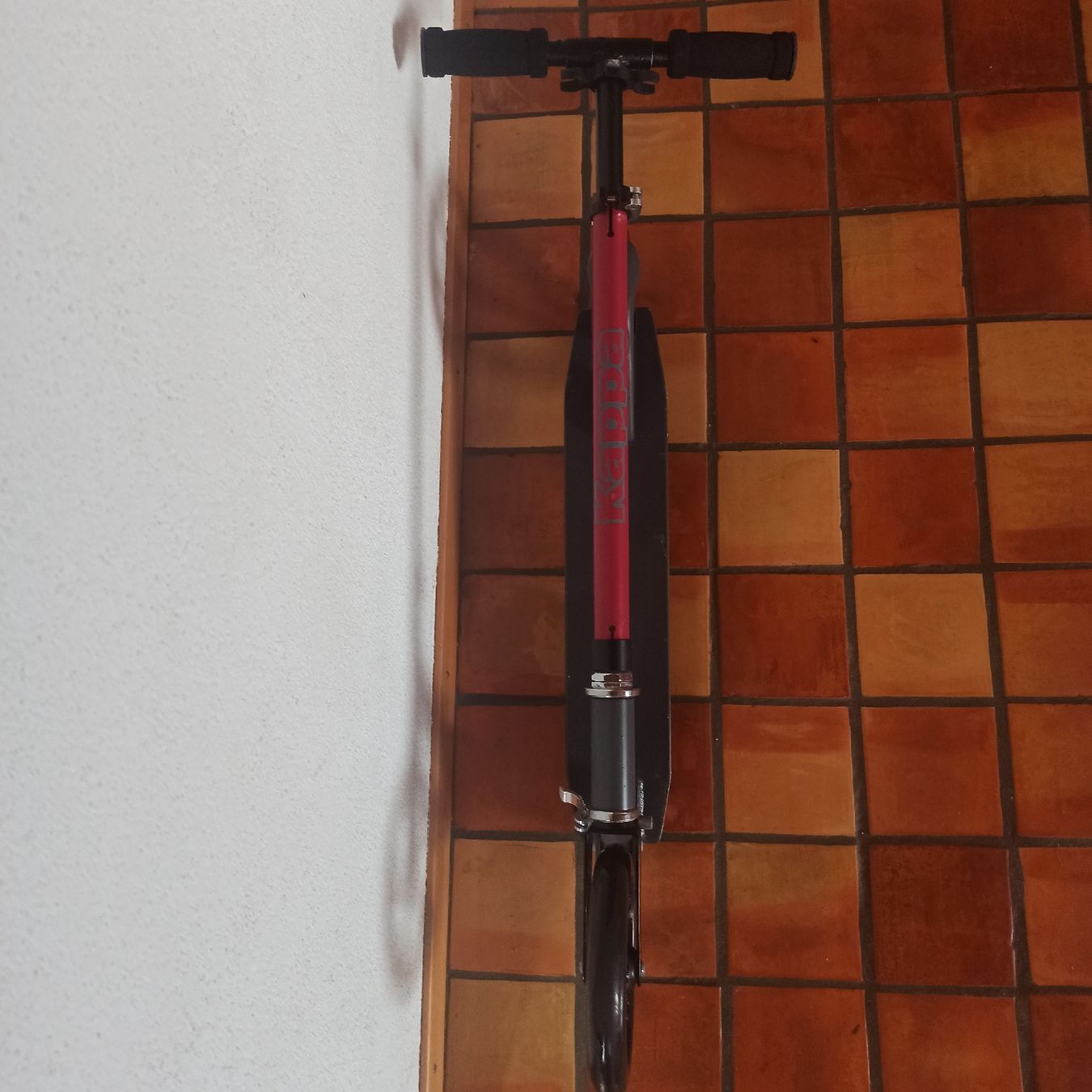 Kickboard: Trotinette  kappa – D'occasion à Chézard-St-Martin par myk_5nbp 4