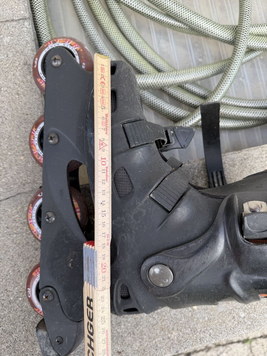 Pattini in linea & Pattini a rotelle: Inlineskates RD Unibody System Grösse 43-44 gebraucht – Usato da Seuzach venduto da kaufes8 5