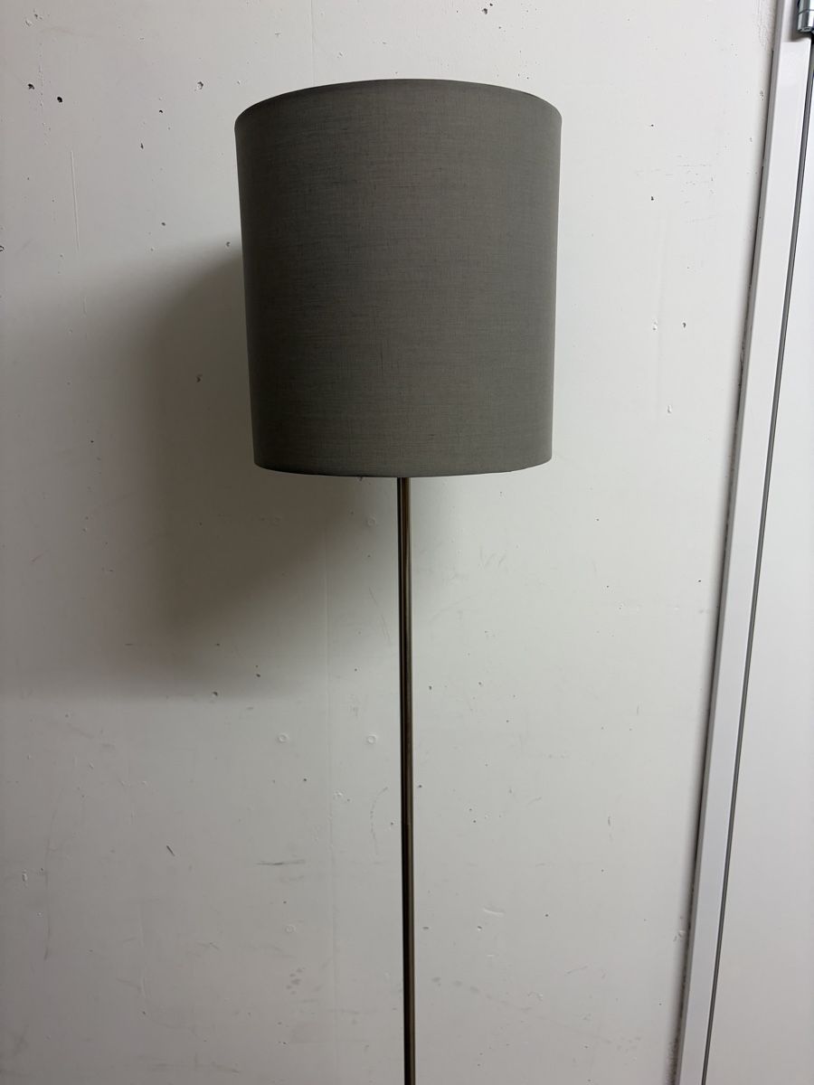 Livique Lampes: Stehlampe - Livique - 170cm – Neuf (Voir description) à Baar par Colette18 1
