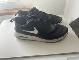 Nike Air Max Thea Damen Turnschuhe Grösse 38.5 schwarz